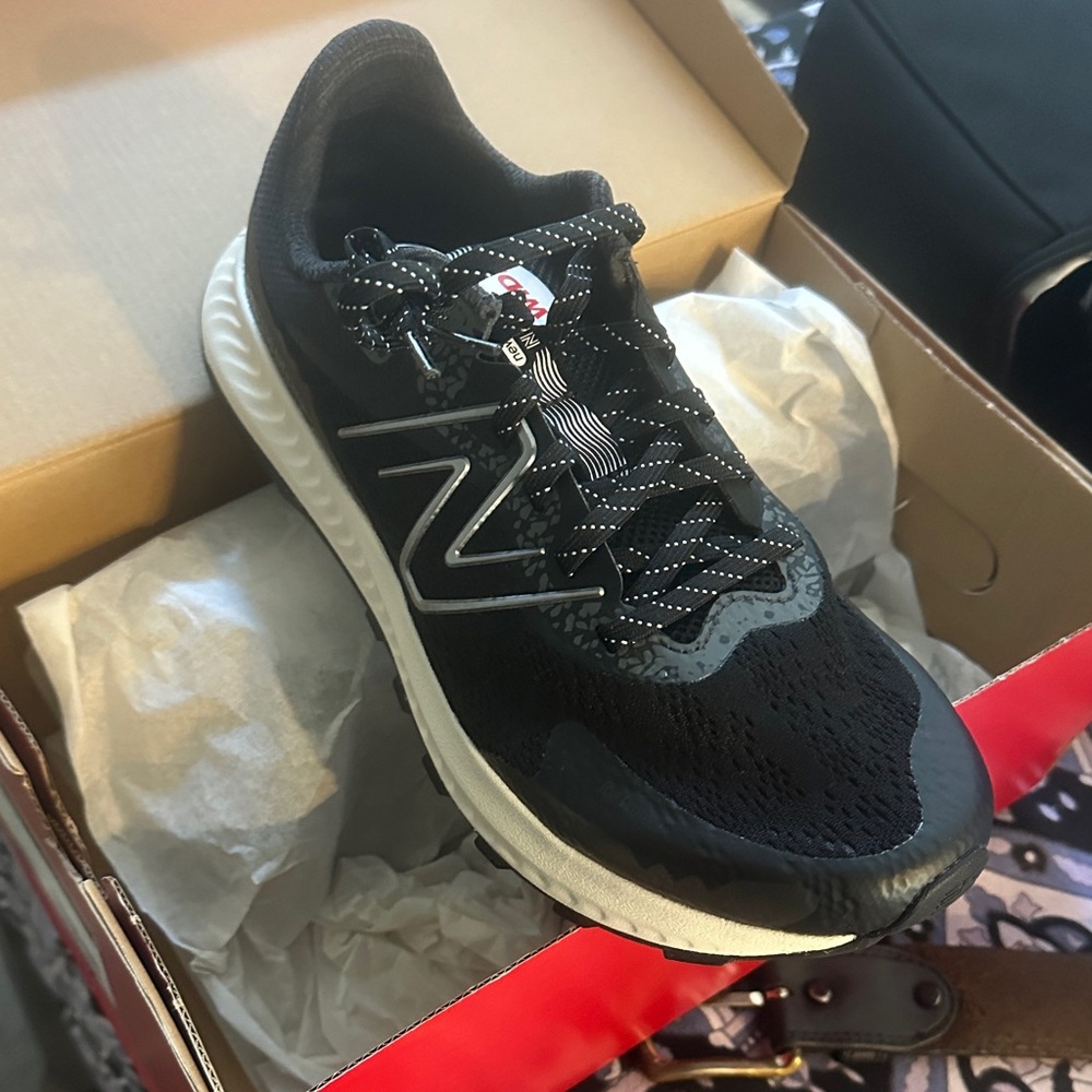 New Balance Black and White Trail Sneakers